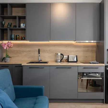 Great Location - 5min To Old Town Apartamento