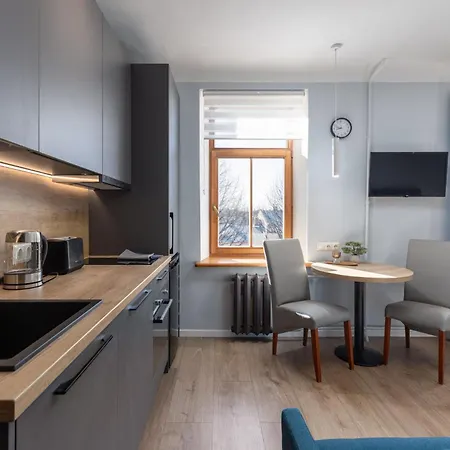 Great Location - 5min To Old Town Riga