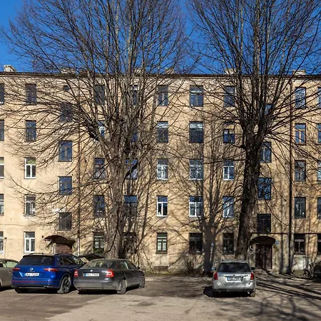 Dzīvoklis Great Location - 5min To Old Town *