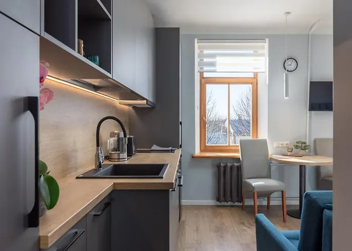 Great Location - 5min To Old Town * Riga