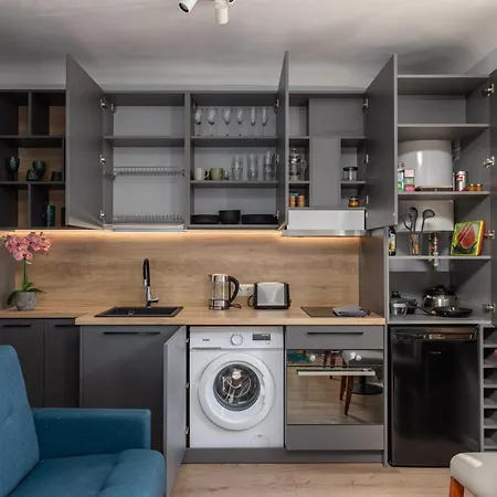 Great Location - 5min To Old Town Apartment Riga